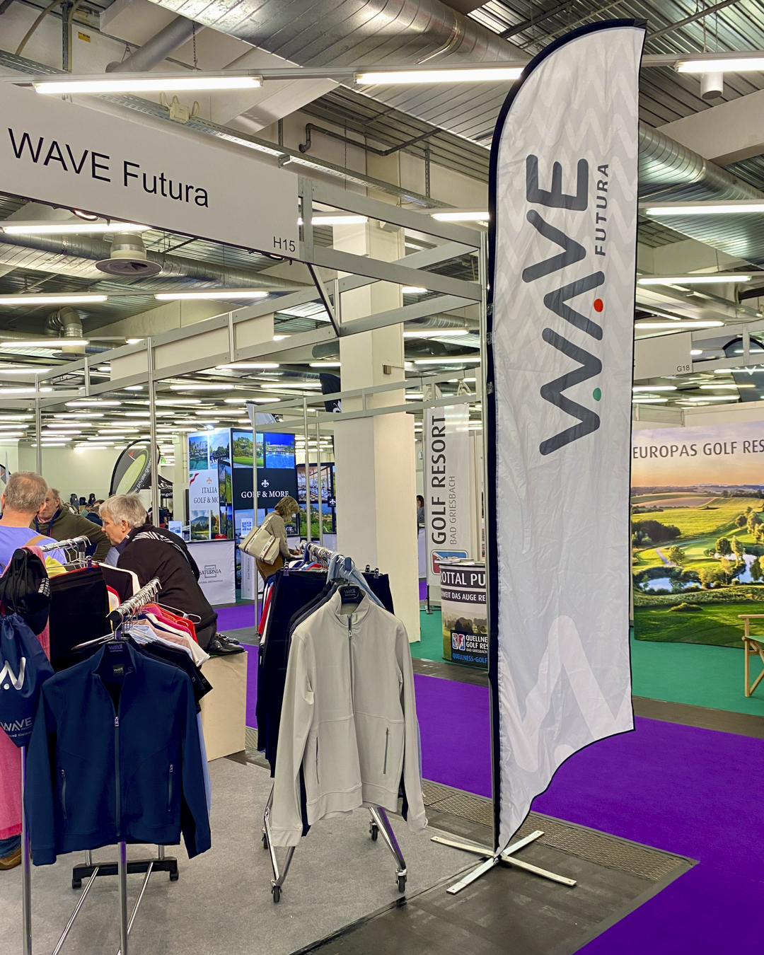 Stand Wave Futura Monaco